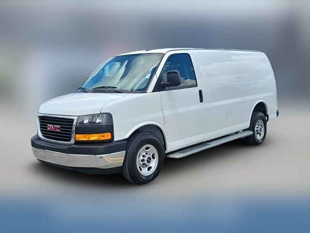 2022 GMC Savana Base