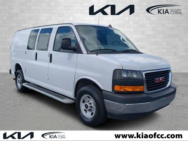 2022 GMC Savana Base