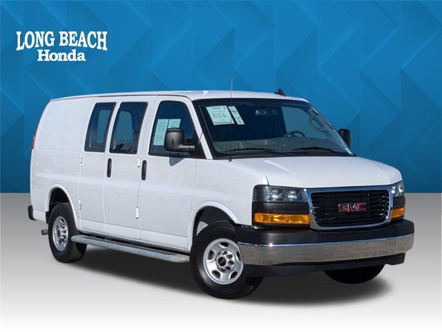 2022 GMC Savana Base