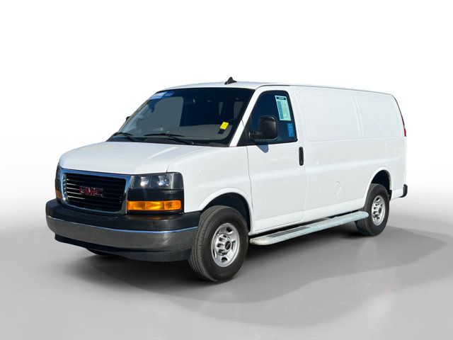 2022 GMC Savana Base