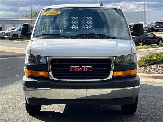 2022 GMC Savana Base