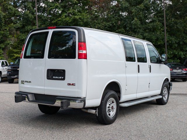 2022 GMC Savana Base