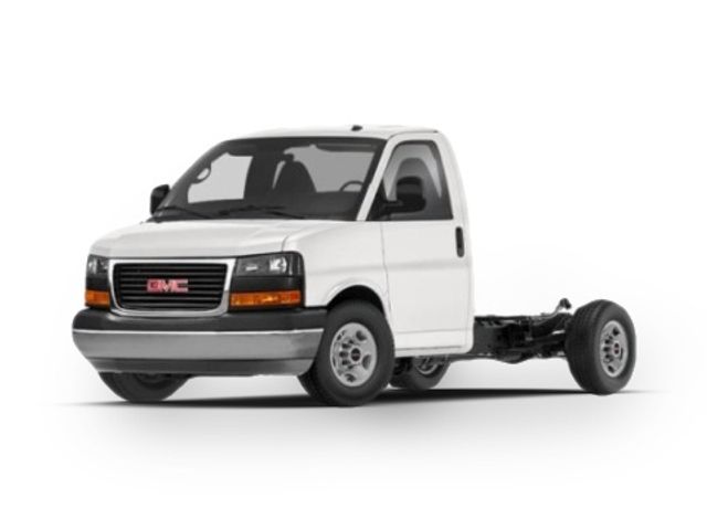 2022 GMC Savana Base