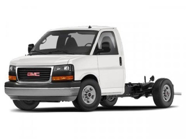 2022 GMC Savana Base