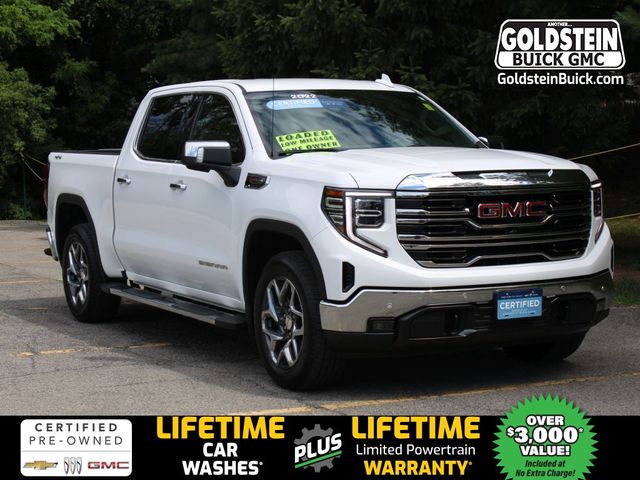 2022 GMC Sierra 1500 SLT