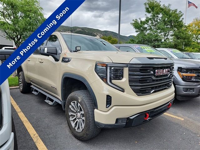 2022 GMC Sierra 1500 AT4