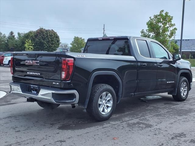 2022 GMC Sierra 1500 SLE