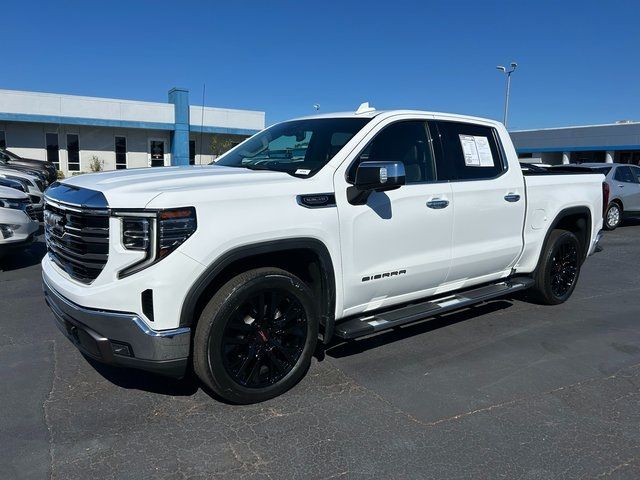 2022 GMC Sierra 1500 SLT