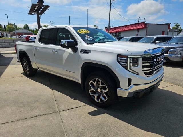 2022 GMC Sierra 1500 SLT