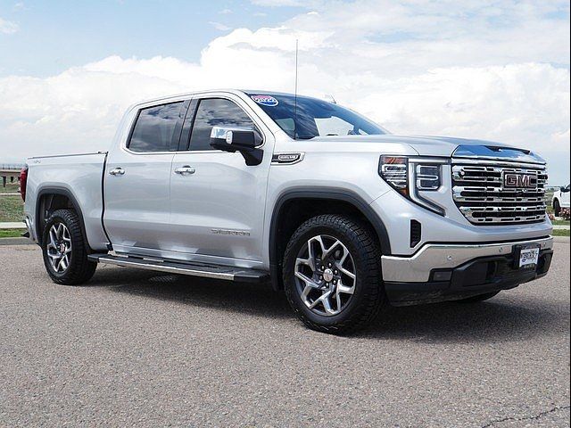 2022 GMC Sierra 1500 SLT