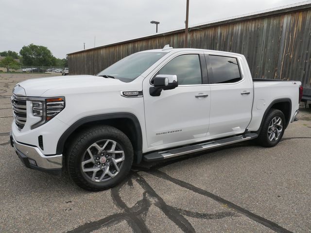 2022 GMC Sierra 1500 SLT