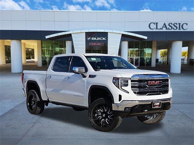 2022 GMC Sierra 1500 SLT