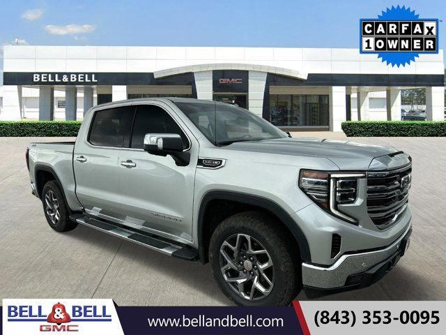 2022 GMC Sierra 1500 SLT