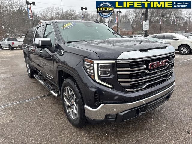 2022 GMC Sierra 1500 SLT