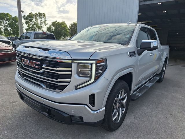 2022 GMC Sierra 1500 SLT