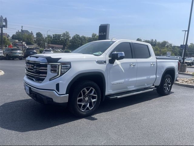 2022 GMC Sierra 1500 SLT