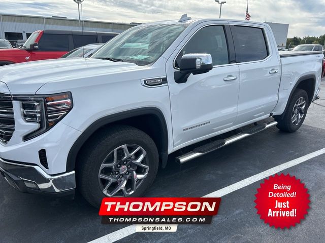 2022 GMC Sierra 1500 SLT