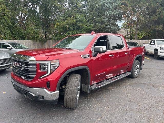 2022 GMC Sierra 1500 SLT