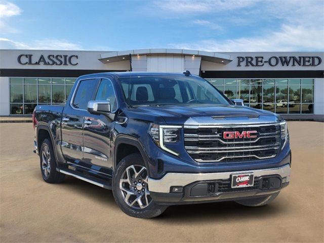 2022 GMC Sierra 1500 SLT