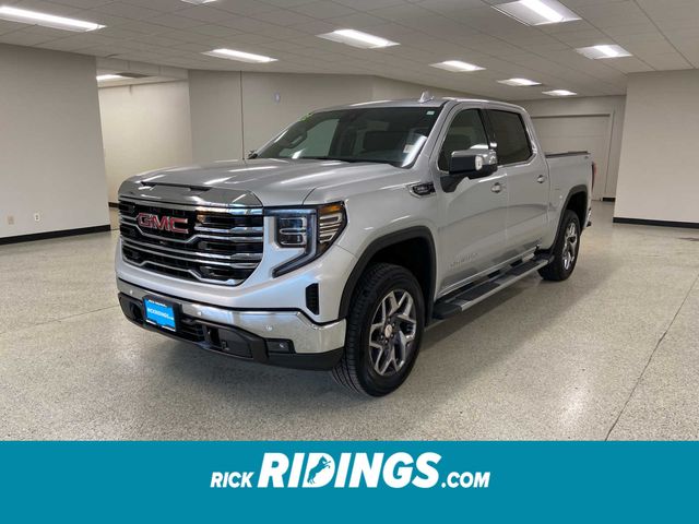 2022 GMC Sierra 1500 SLT