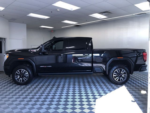 2022 GMC Sierra 2500HD AT4