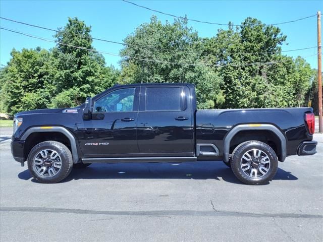 2022 GMC Sierra 2500HD AT4