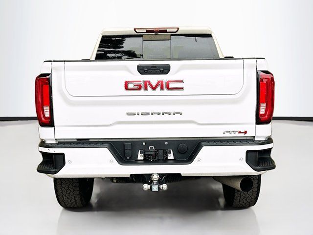 2022 GMC Sierra 2500HD AT4