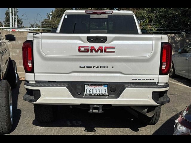 2022 GMC Sierra 2500HD Denali