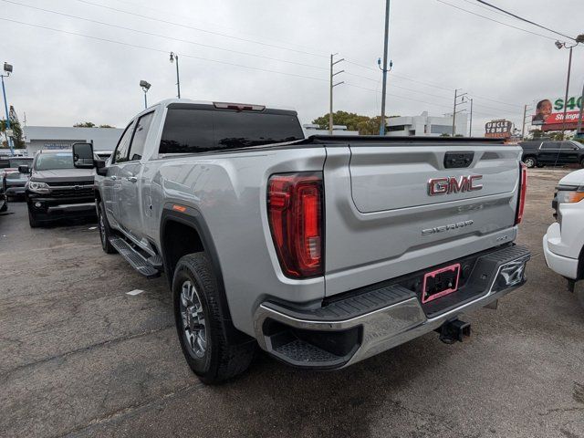 2022 GMC Sierra 2500HD SLT