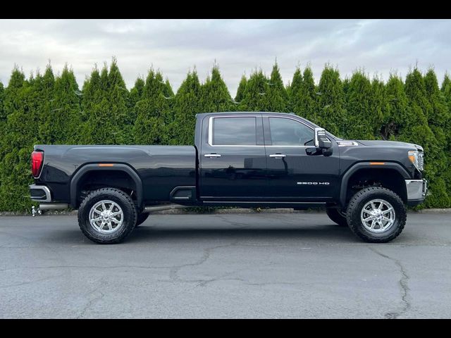 2022 GMC Sierra 2500HD SLT