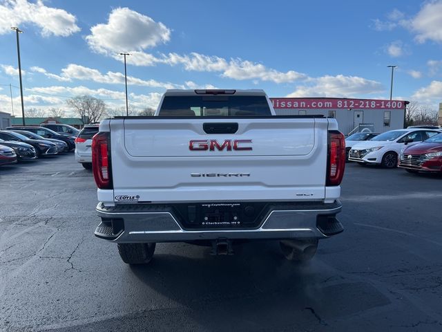 2022 GMC Sierra 2500HD SLT