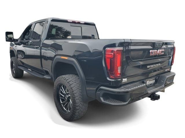 2022 GMC Sierra 2500HD AT4