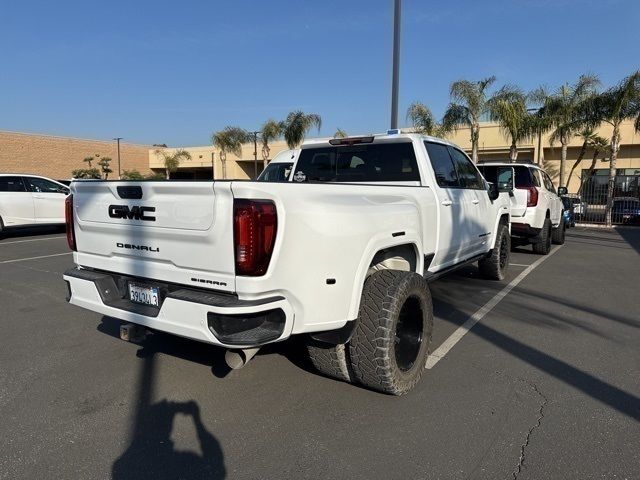 2022 GMC Sierra 3500HD Denali