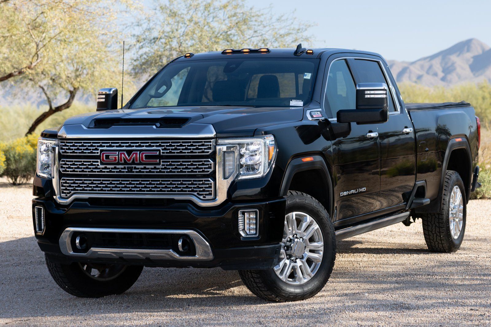 2022-GMC-Sierra_3500HD-Denali-