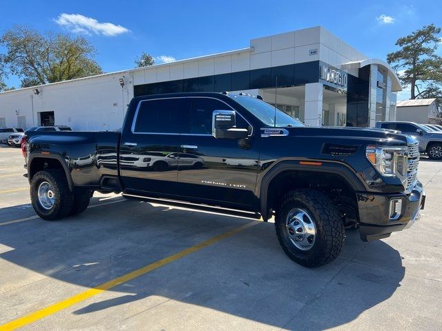 2022 GMC Sierra 3500HD Denali