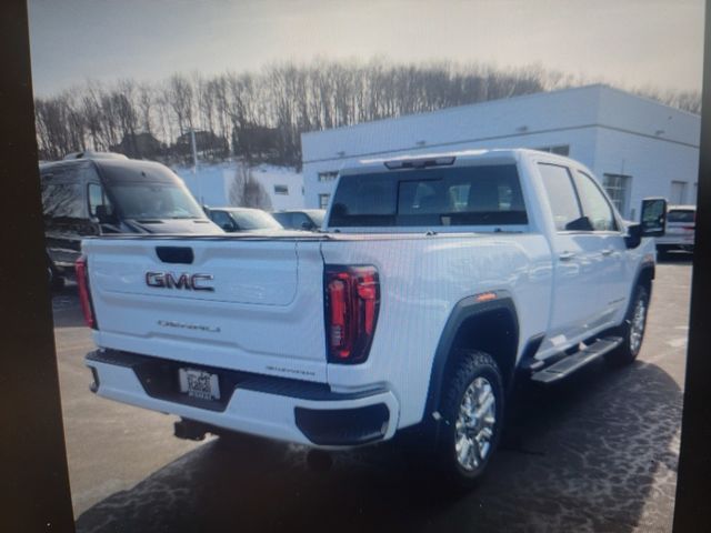 2022 GMC Sierra 3500HD Denali