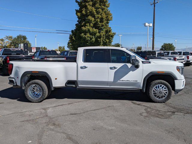 2022 GMC Sierra 3500HD Denali