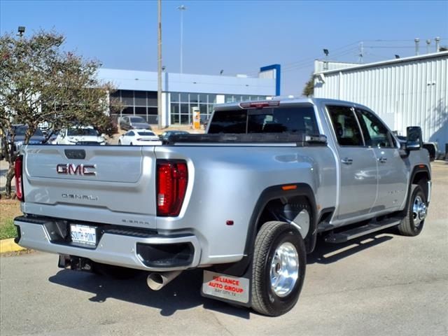 2022 GMC Sierra 3500HD Denali