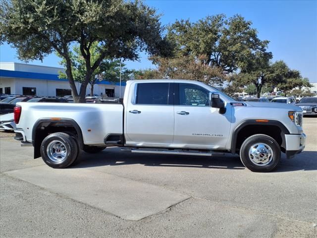 2022 GMC Sierra 3500HD Denali