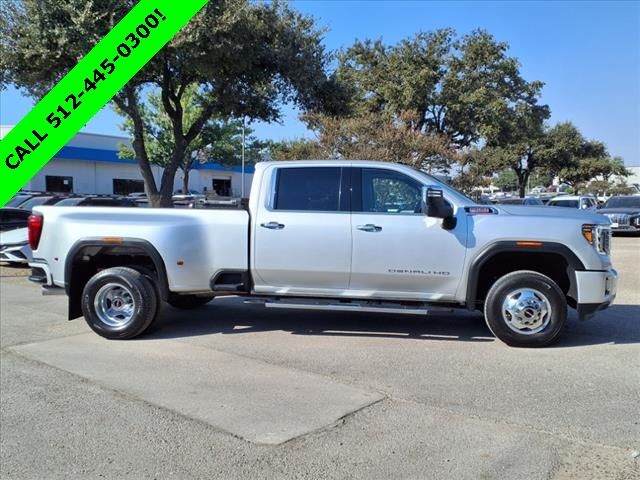 2022 GMC Sierra 3500HD Denali