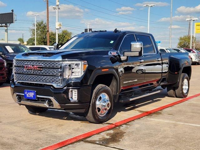 2022 GMC Sierra 3500HD Denali