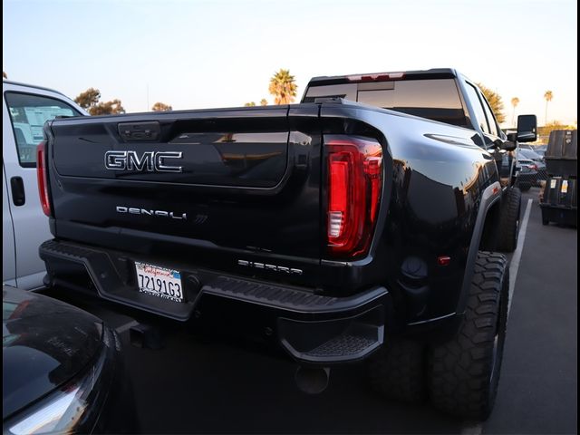 2022 GMC Sierra 3500HD Denali