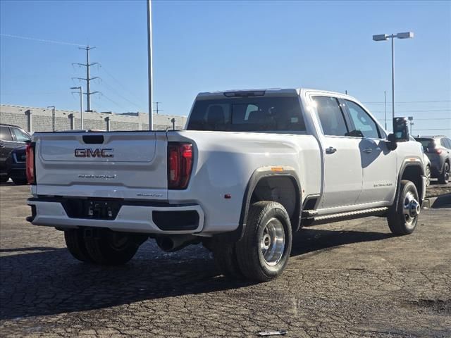 2022 GMC Sierra 3500HD Denali