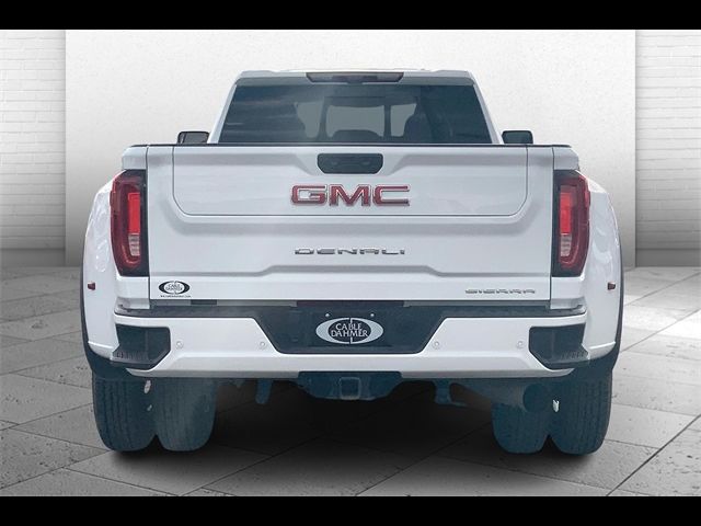 2022 GMC Sierra 3500HD Denali