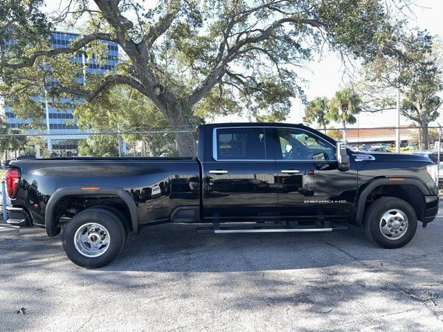 2022 GMC Sierra 3500HD Denali