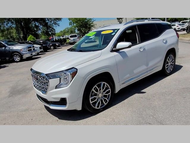 2022 GMC Terrain Denali