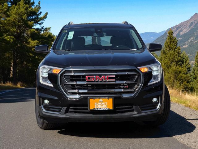 2022 GMC Terrain AT4