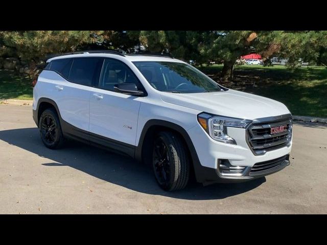 2022 GMC Terrain AT4