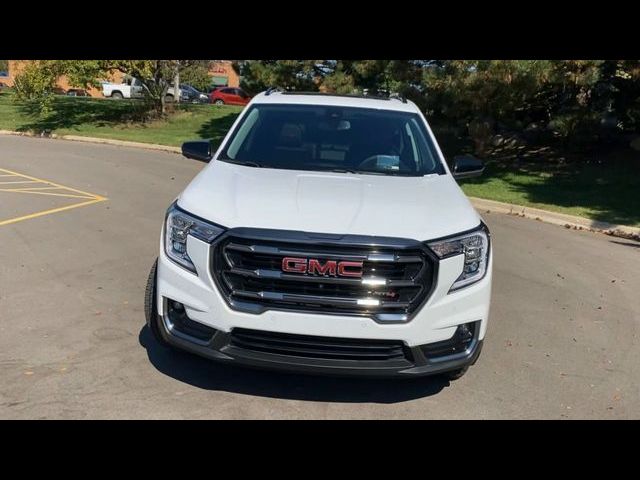 2022 GMC Terrain AT4