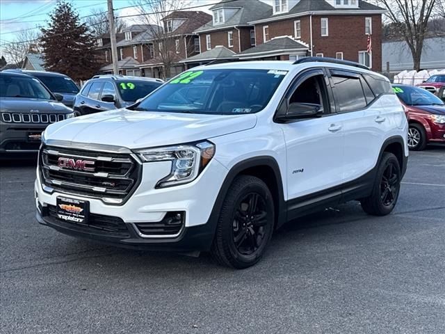 2022 GMC Terrain AT4